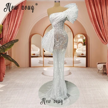 Африканские великолепные Белые вечерние платья с открытыми плечами, платья для свадебной вечеринки, Длинное платье знаменитости с оборками в Дубае, праздничные платья 2024 года